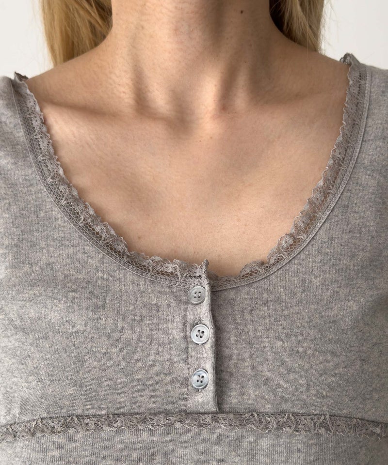 MARIシャネルの レース 花柄 タンクトップ ベージュ MARI様専用シャネルの レース 花柄 タンクトップ ベージュ - メルカリ