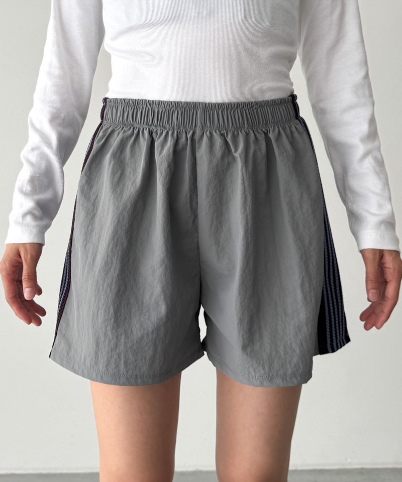 CRNS グレー ショートパンツ Lakey Parkサイドラインナイロンショートパンツ | CANAL JEAN